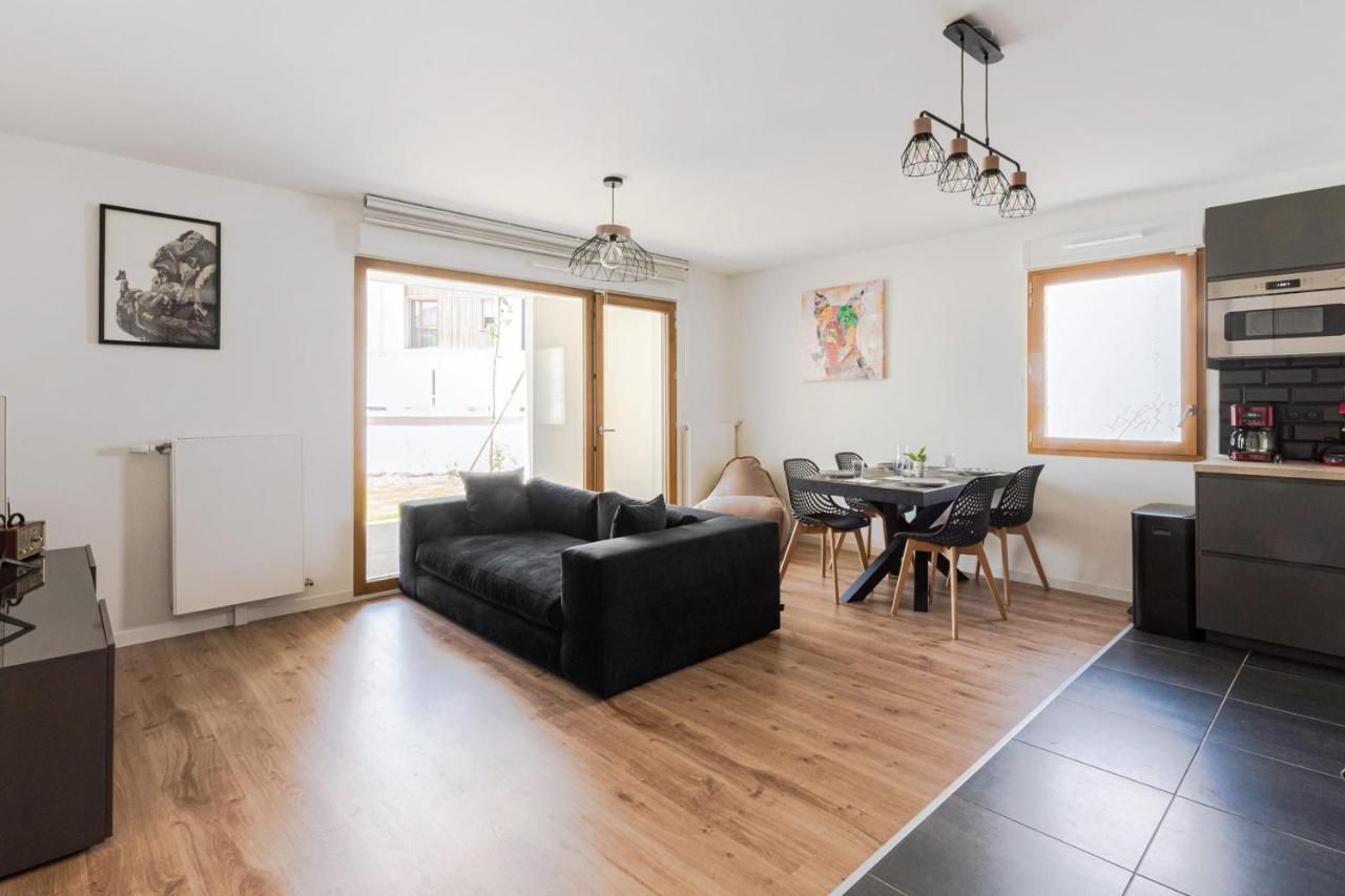 Apartment Cosygreen77 Modern With Garden And Parking